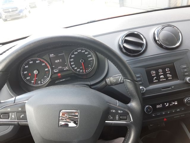 Seat Ibiza 1.2 TSI Style PDC Xenon KlimaA LM BTH USB