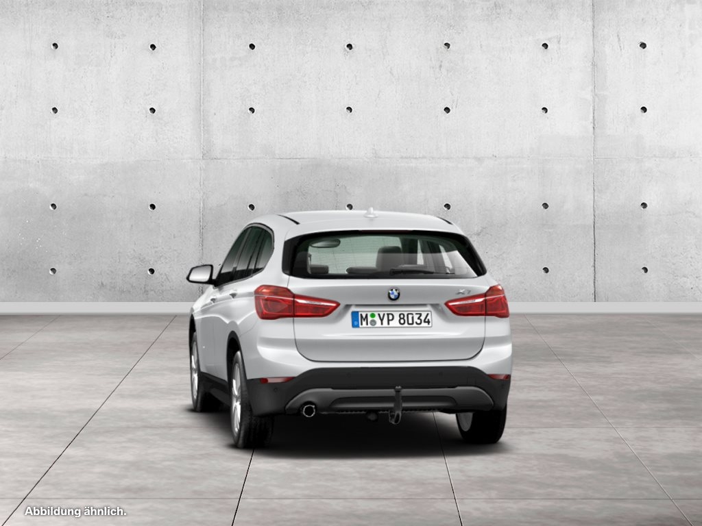 BMW X1 sDrive18i AHK PDC v+h Navigation