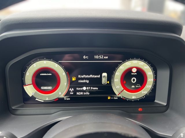 Nissan Qashqai 1.3 DIG-T MHEV N-Connecta ACC Navi LED
