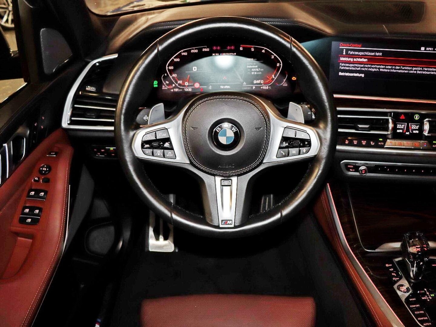 BMW X5 M50d 